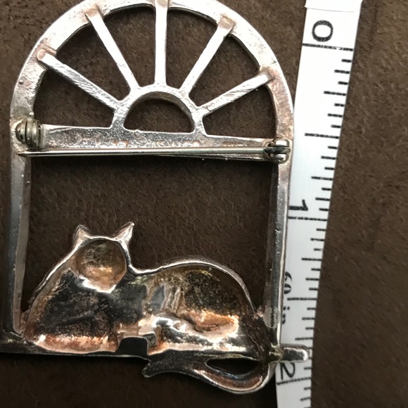 Lovely vintage silver cat pin❤️ - Picture 3 of 3
